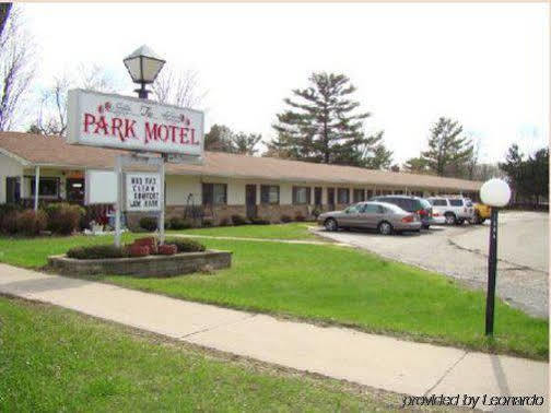 Marshfield Park Motel מראה חיצוני תמונה