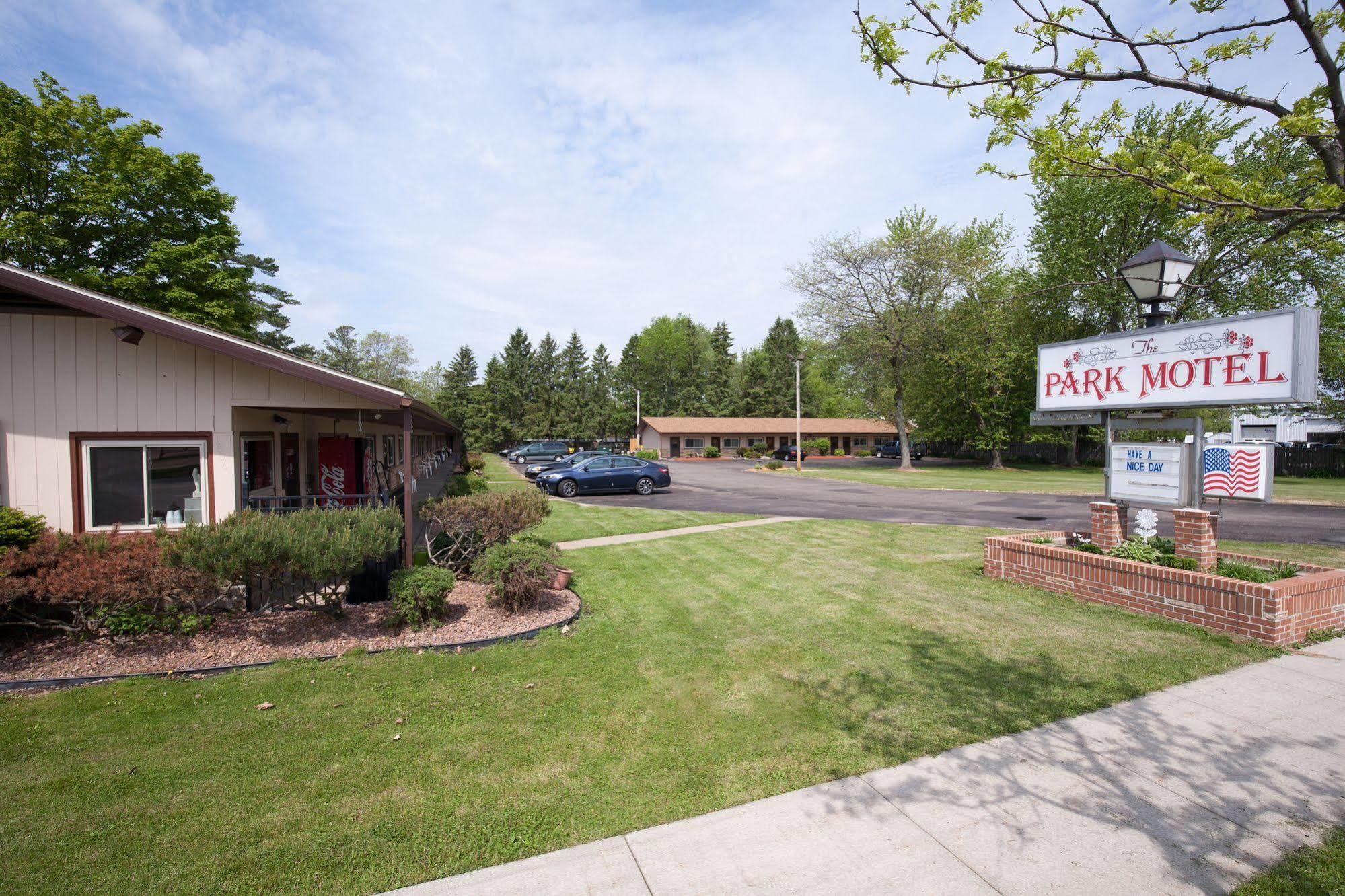 Marshfield Park Motel מראה חיצוני תמונה