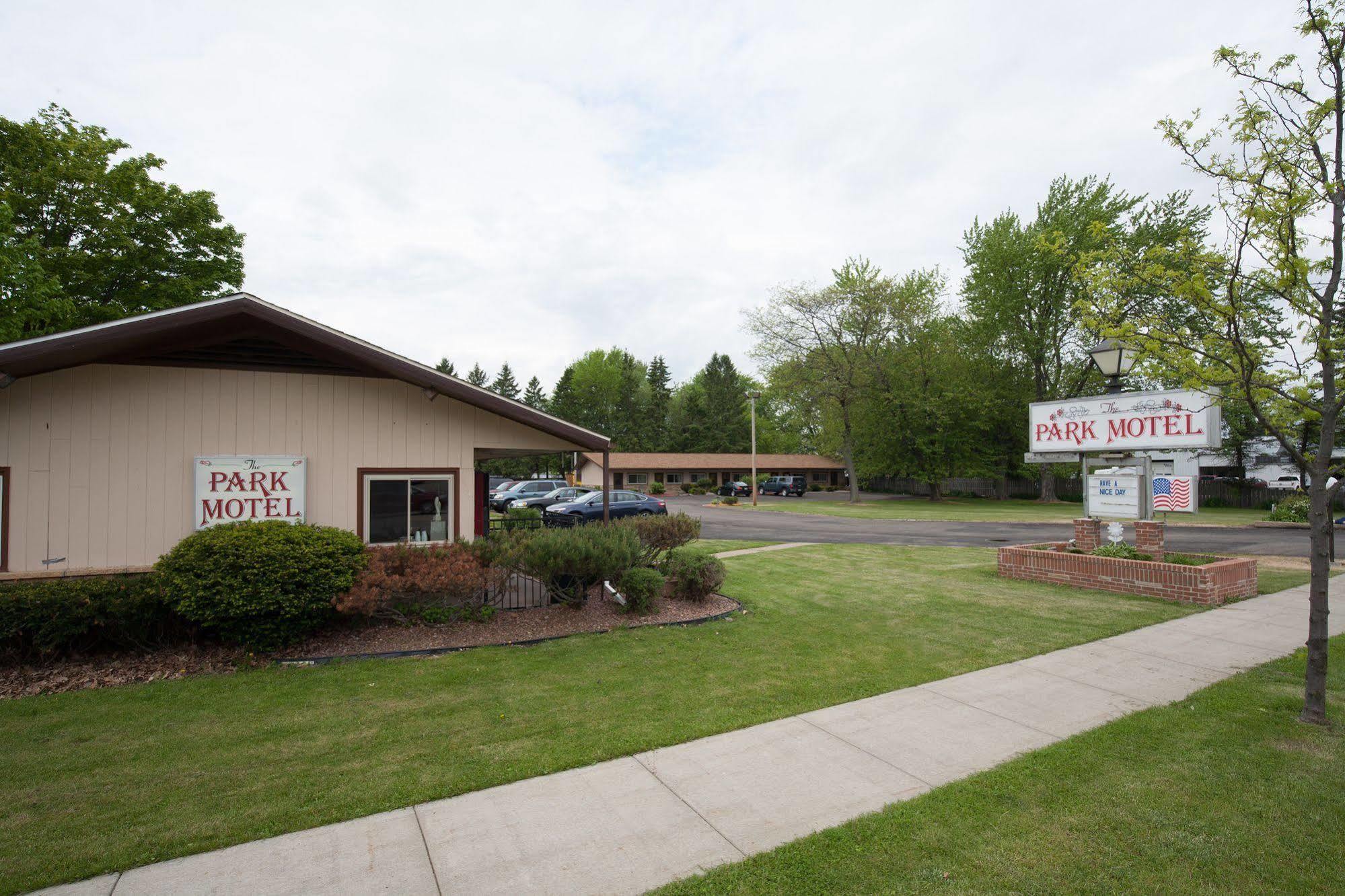 Marshfield Park Motel מראה חיצוני תמונה