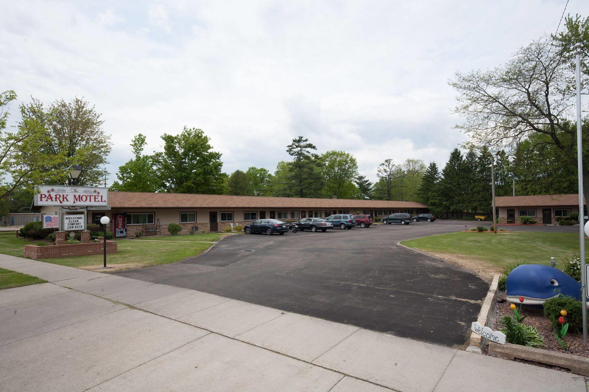Marshfield Park Motel מראה חיצוני תמונה